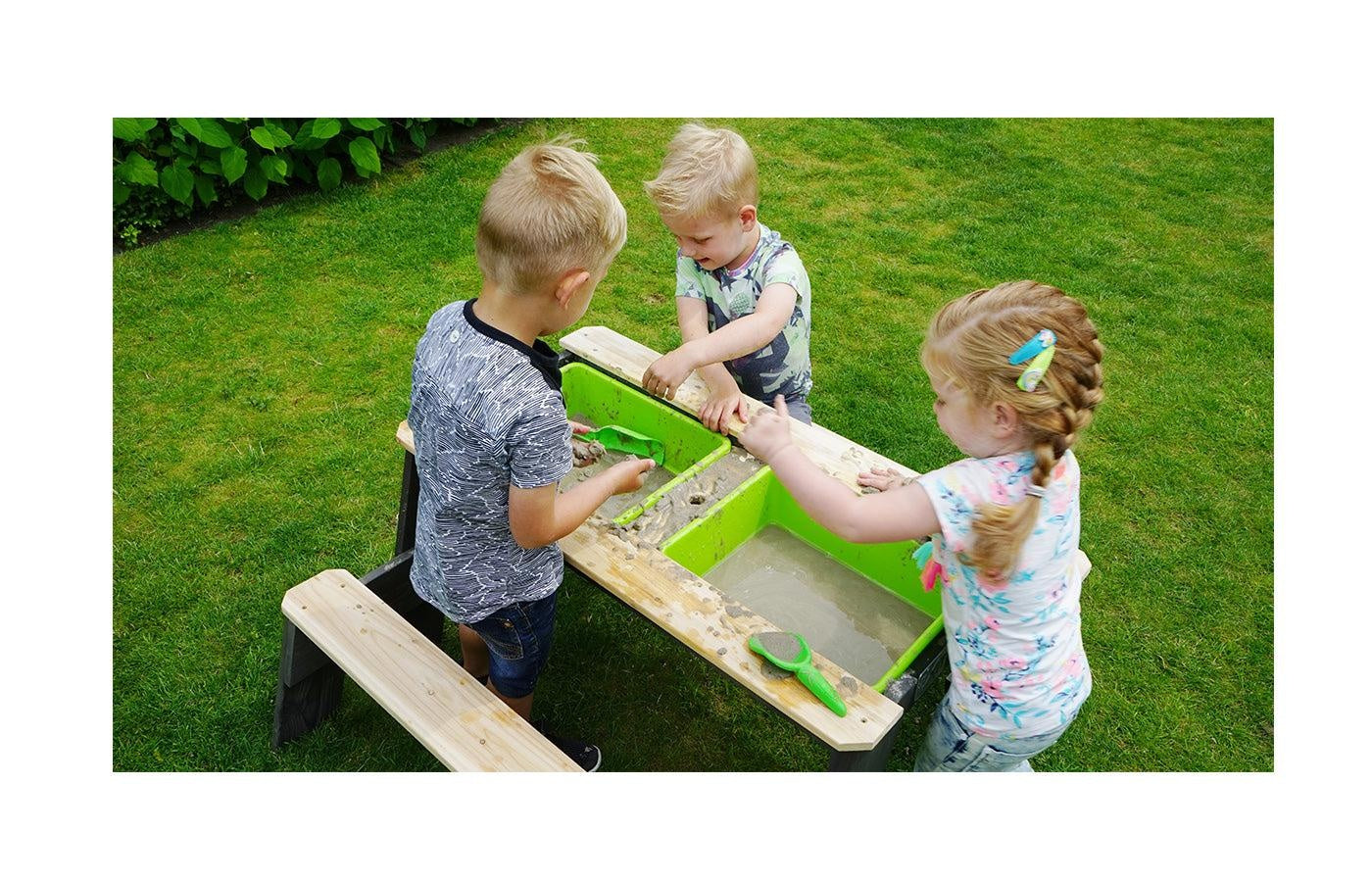 Zand- water- en picknicktafel (2 bankjes)